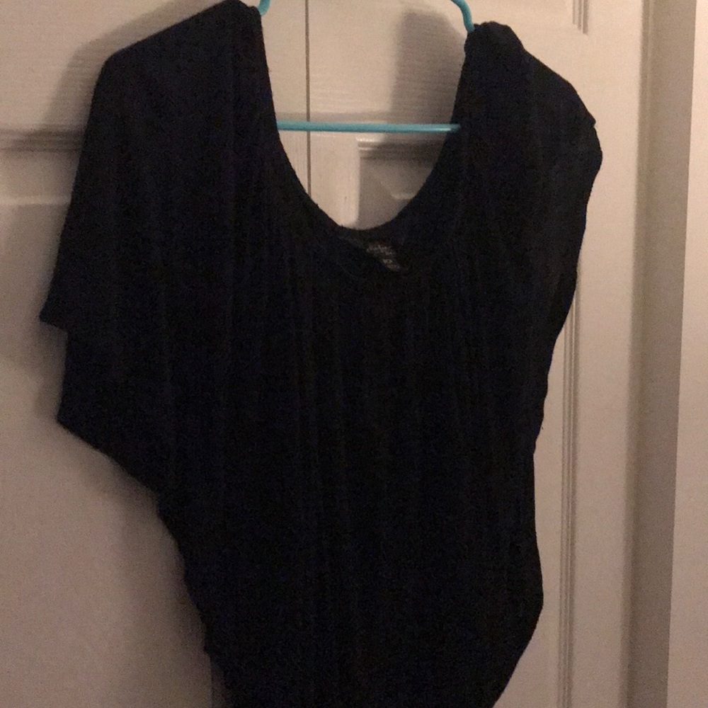 Top - Picture 3 of 3